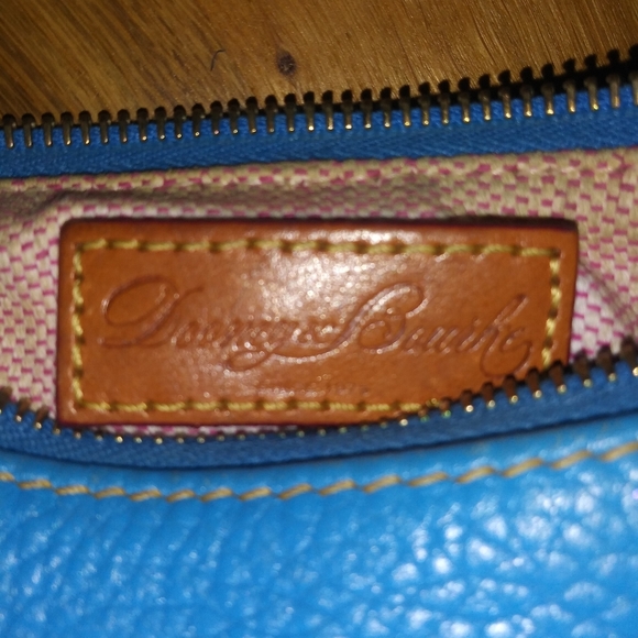 Dooney and bourke bag - Picture 11 of 11
